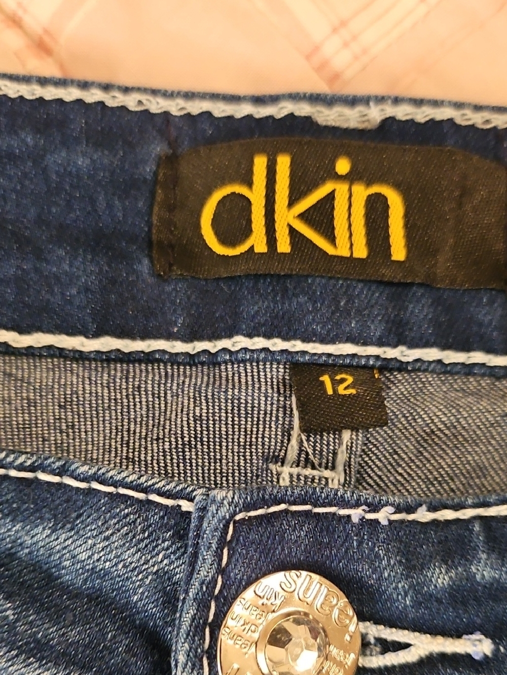 Dkin -High Rise Jeans with Silver Embroidery/Sequine Applique Legs- Size 12 - Picture 8 of 10